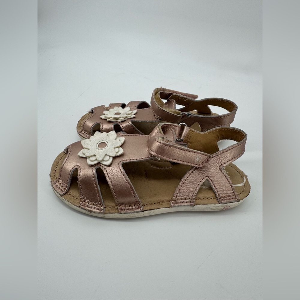 Stride Rite Leather Rose Gold Sandals Size 10